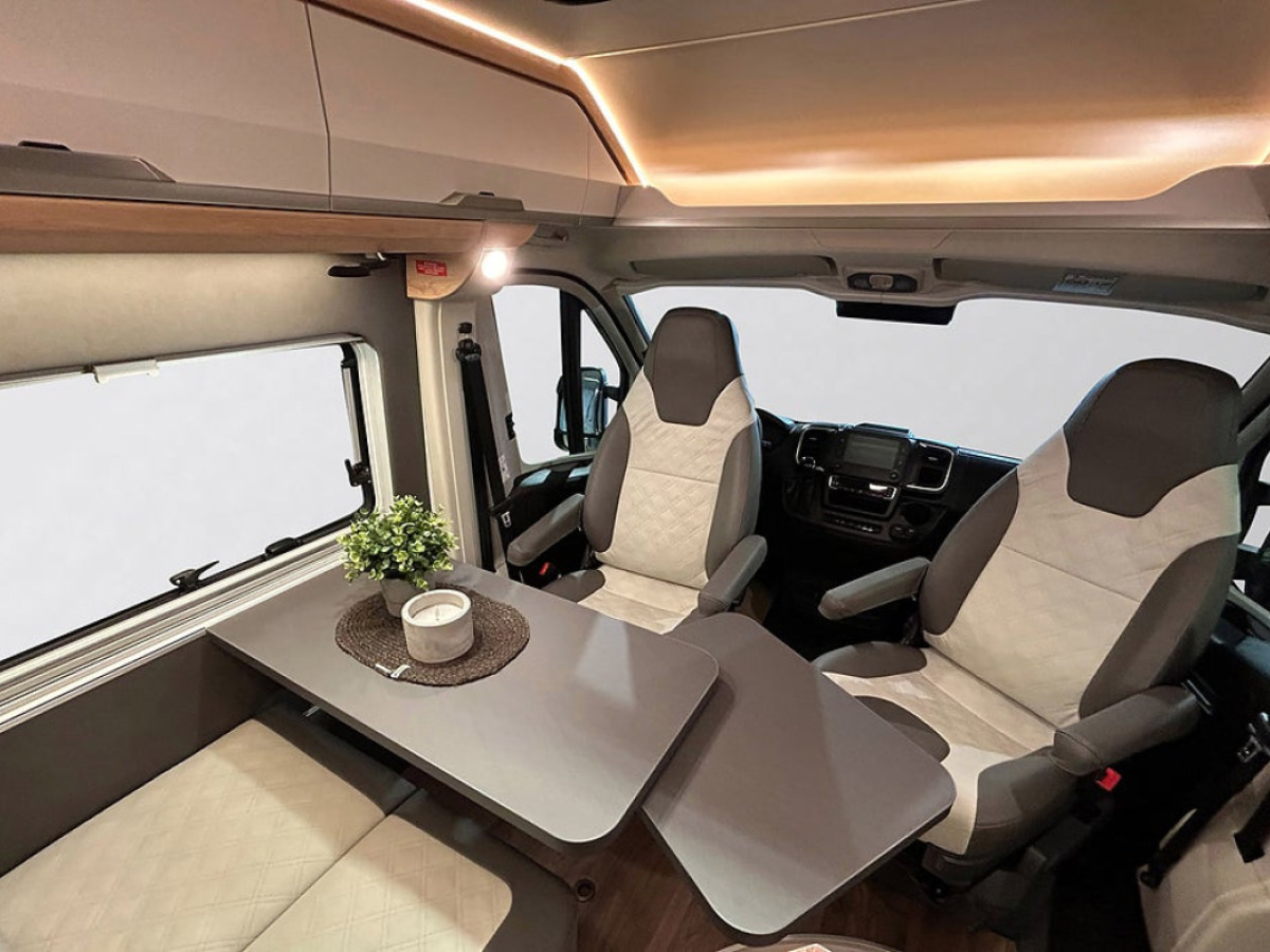 Knaus BOXLIFE 600 MQ POP-UP AUTOMAT ADAPTIV FARTHÅLLARE DIESELVÄRMARE, bild 18 av 64