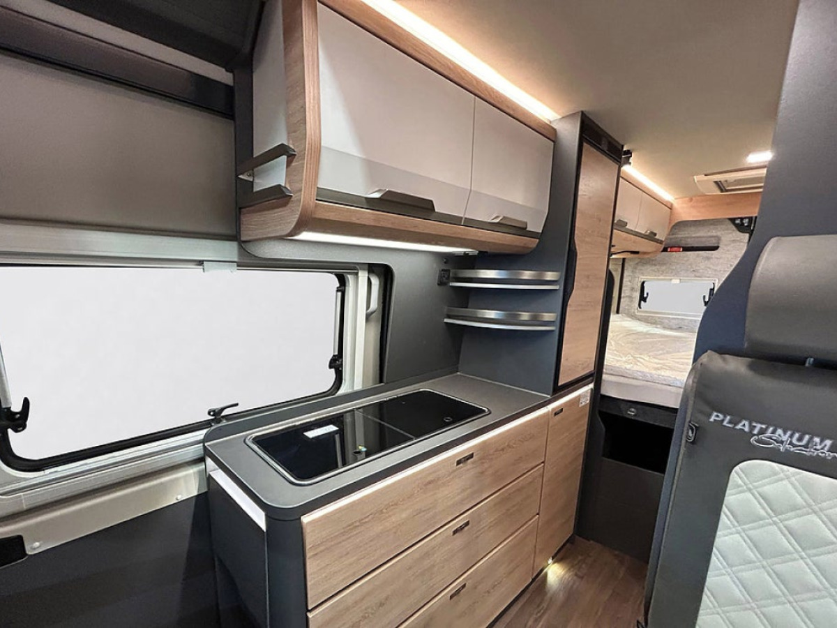 Knaus BOXLIFE 600 MQ POP-UP AUTOMAT ADAPTIV FARTHÅLLARE DIESELVÄRMARE, bild 22 av 64