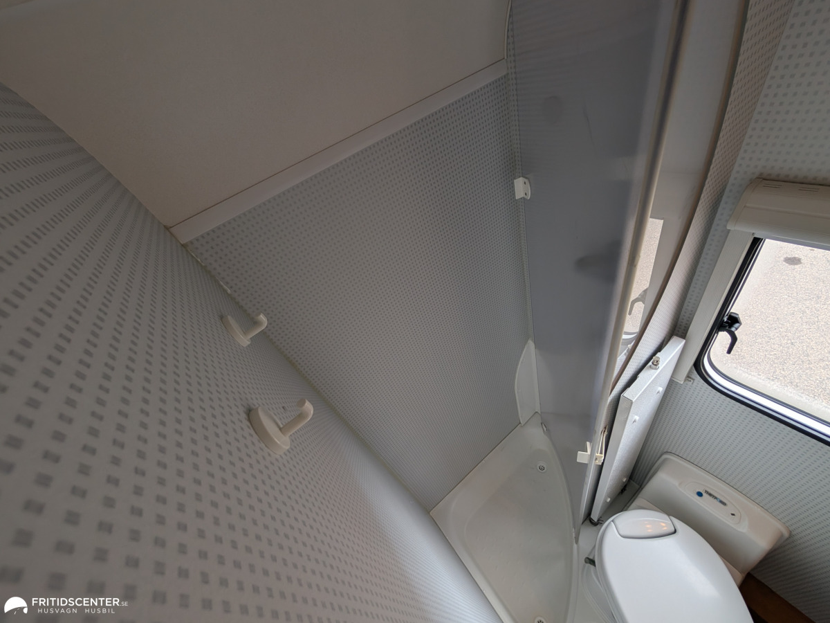 Knaus SUN TI 650 *ALDE / Solpanel / Öppen planlösning, bild 17 av 32