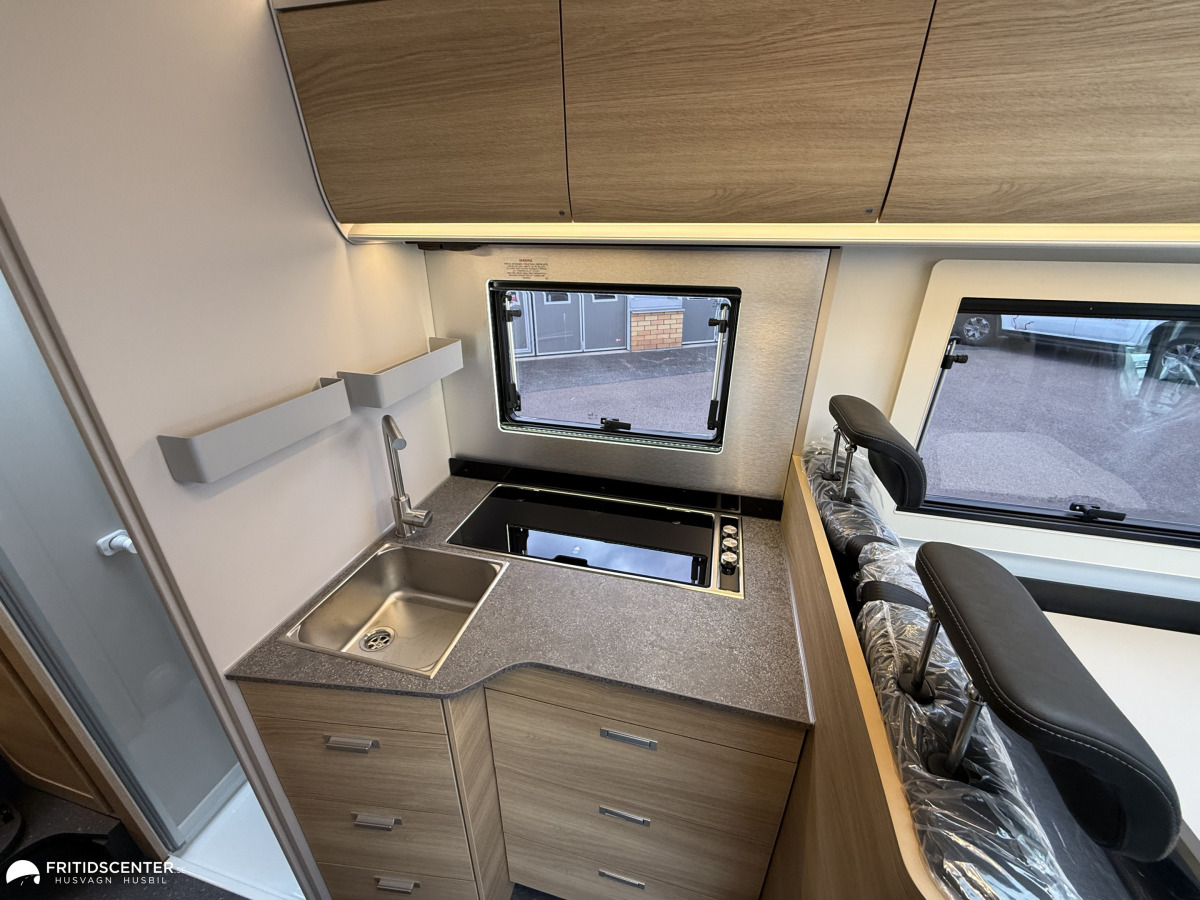 Adria CORAL SELECT 670 SL 140HP *NYHET 2027*, bild 7 av 32