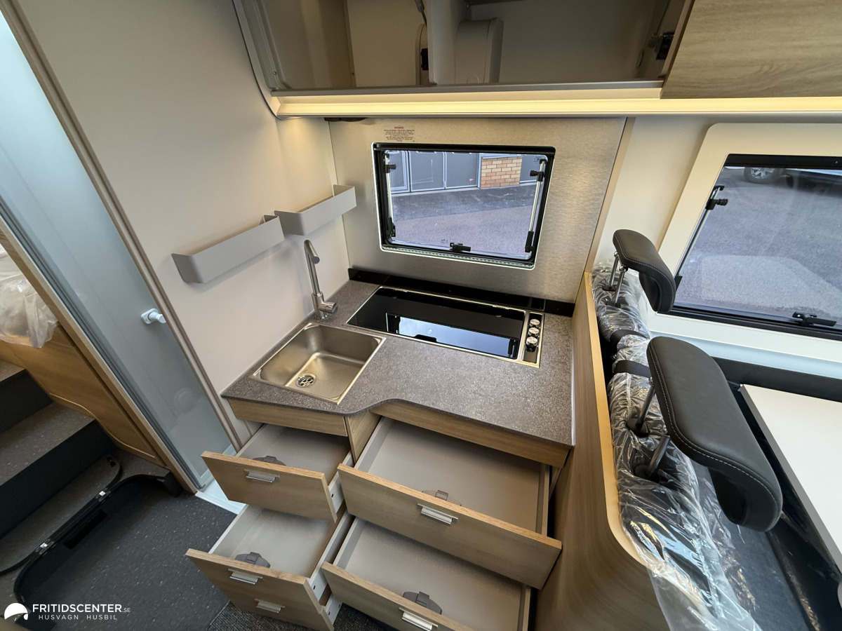 Adria CORAL SELECT 670 SL 140HP *NYHET 2027*, bild 10 av 32
