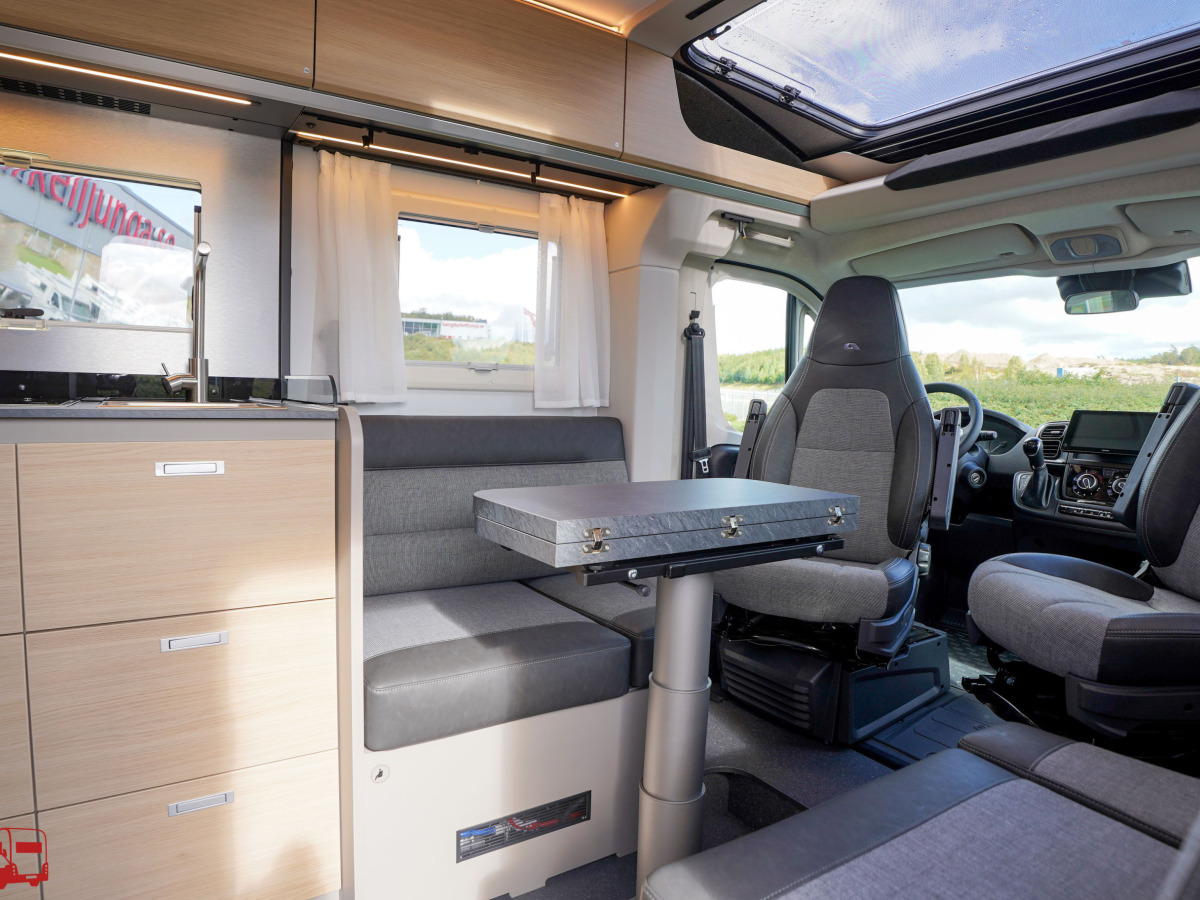 Adria COMPACT SELECT DL - FIAT 6E 2,2 140HP 35L, bild 5 av 40