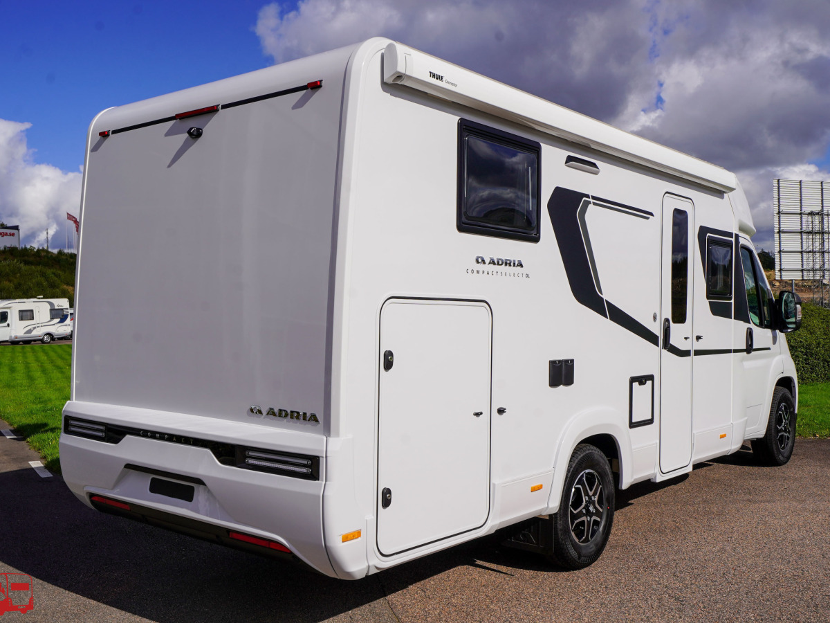 Adria COMPACT SELECT DL - FIAT 6E 2,2 140HP 35L, bild 23 av 40