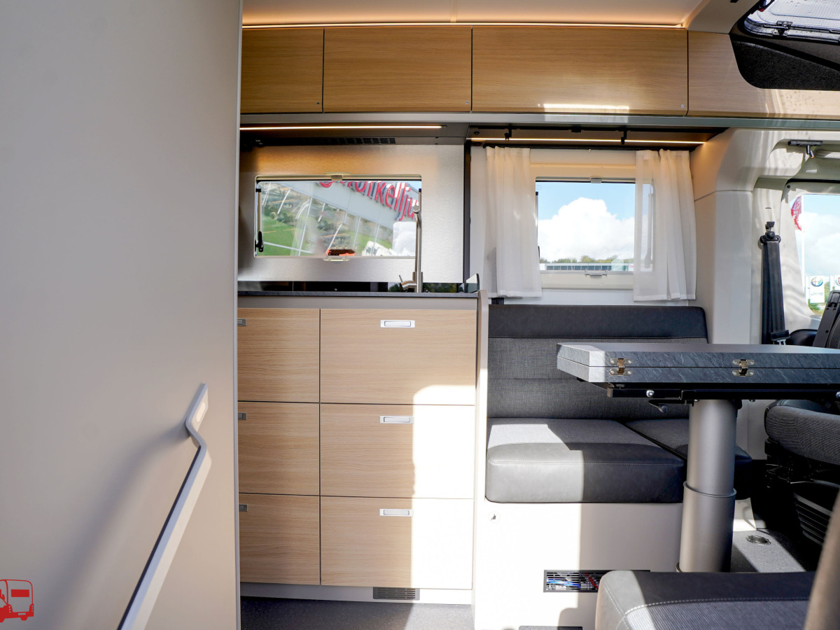 Adria COMPACT SELECT DL - FIAT 6E 2,2 140HP 35L, bild 28 av 40