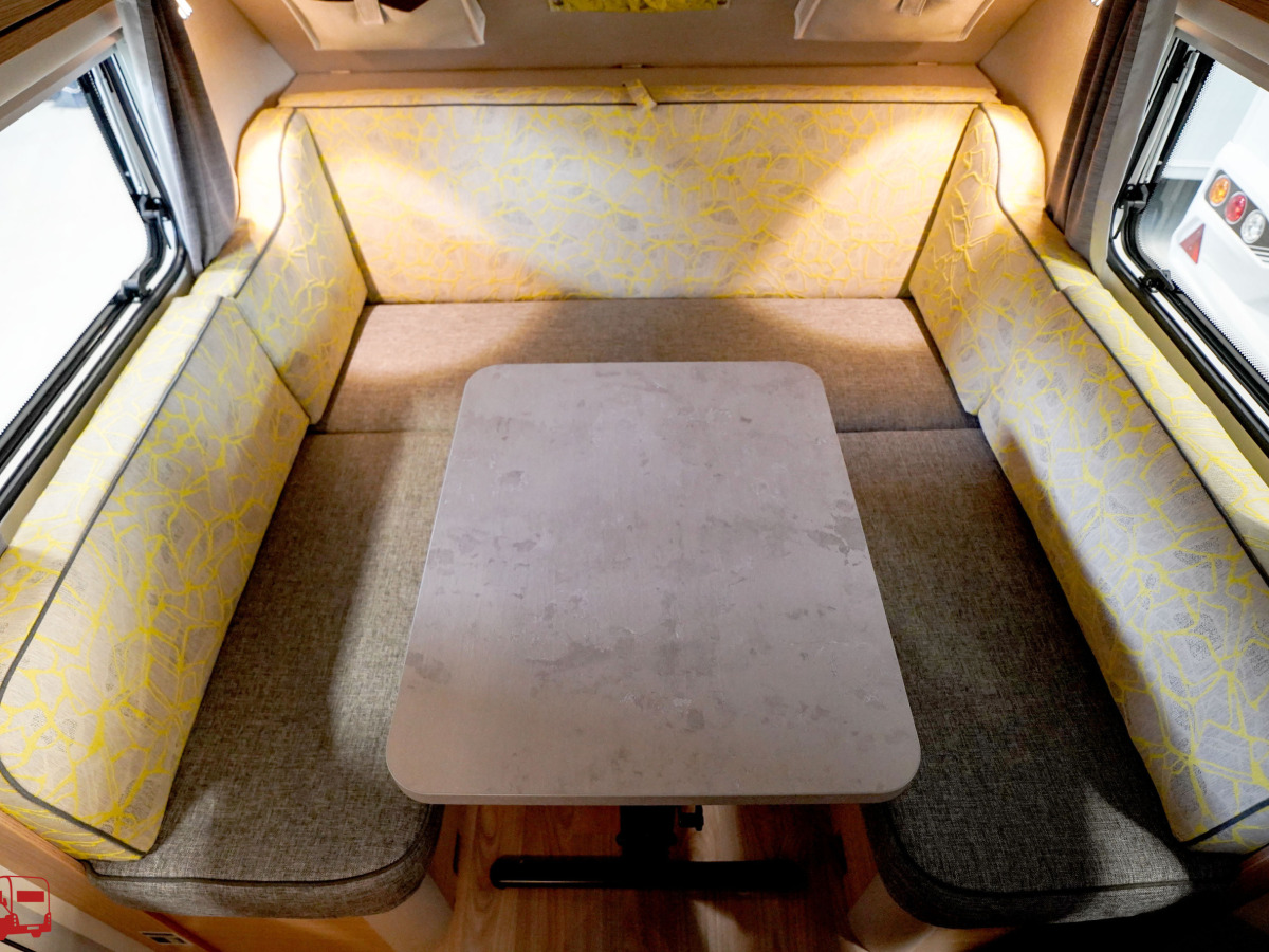 TB 320 RS Metropolis, bild 7 av 15
