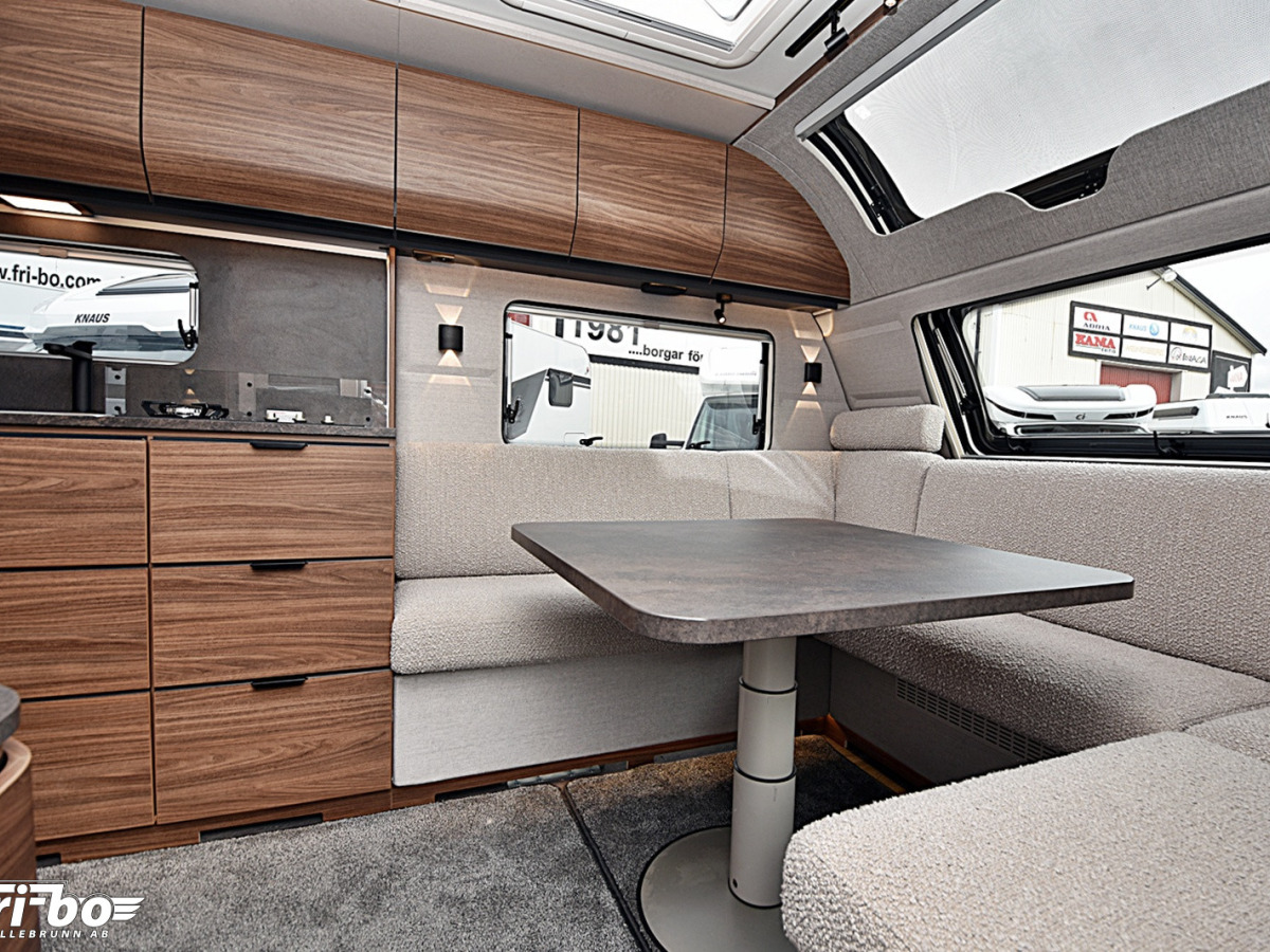 Knaus 660 UDF Nordwind, Barnkammare/Dubbelbädd, bild 5 av 34