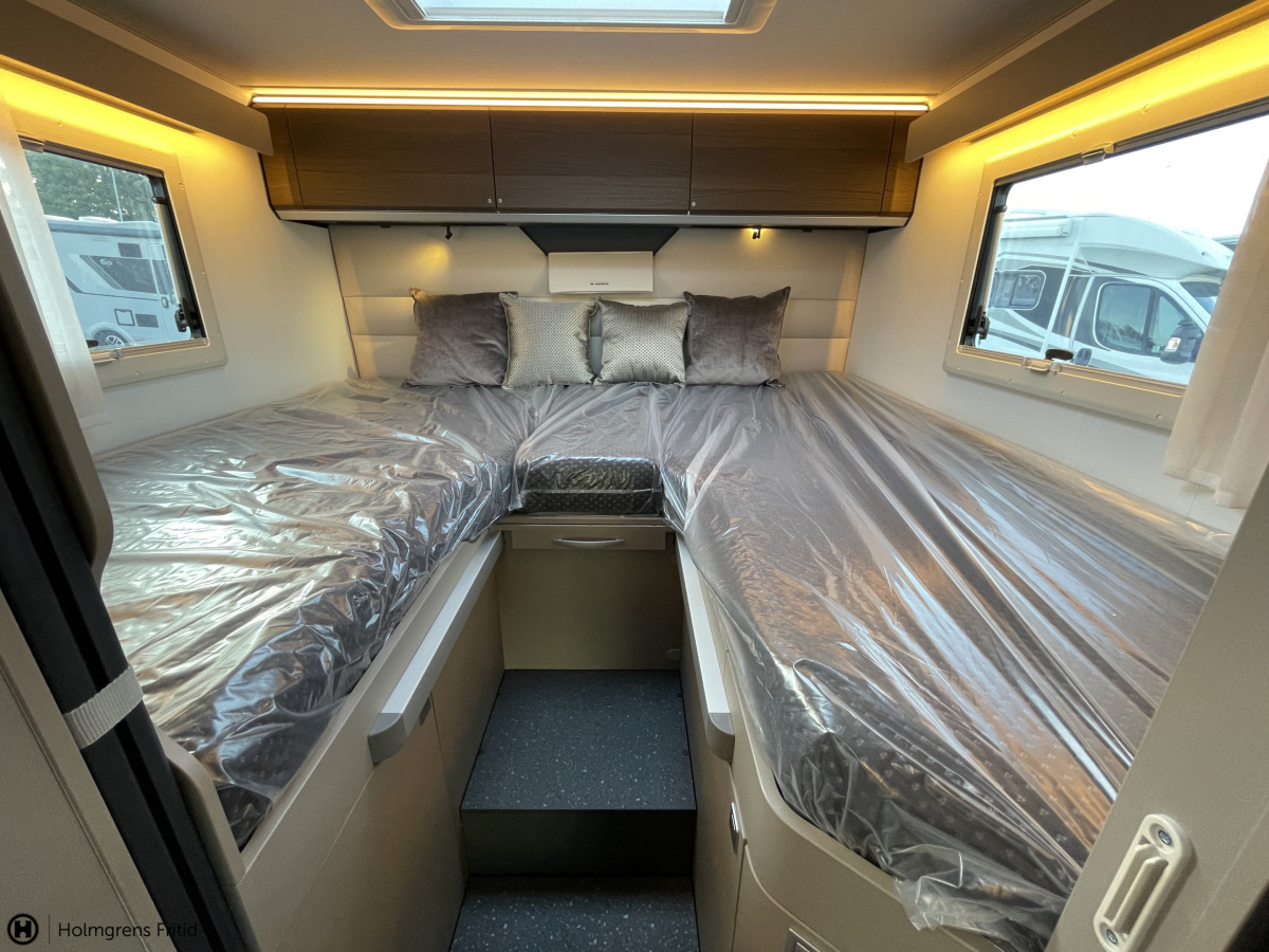 Adria COMPACT SUPREME DL TRUMA D6E FACE-TO-FACE SOFFA, bild 14 av 24