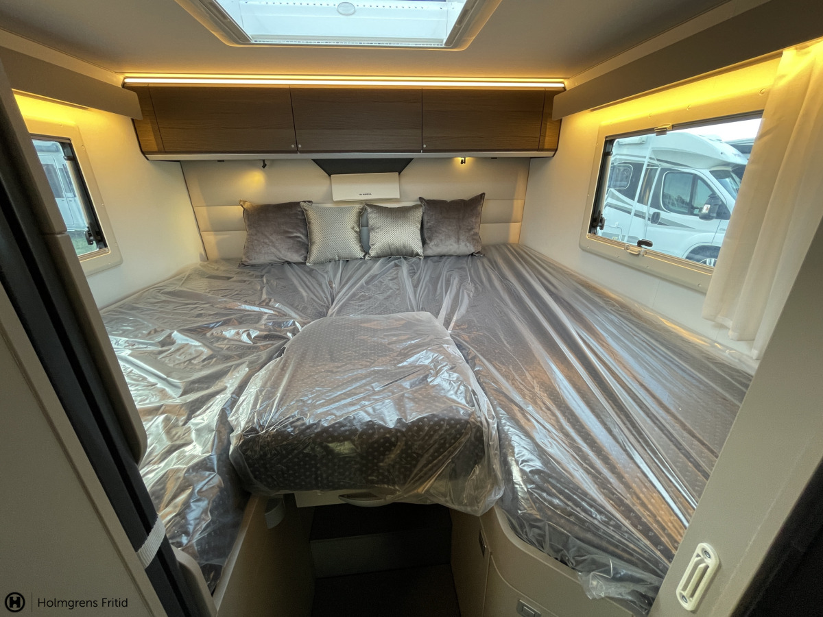 Adria COMPACT SUPREME DL TRUMA D6E FACE-TO-FACE SOFFA, bild 15 av 24