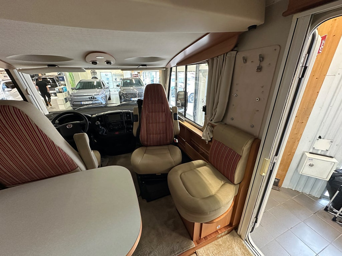 Hymer EX 688 Långbäddar taksäng fint skick, bild 19 av 28