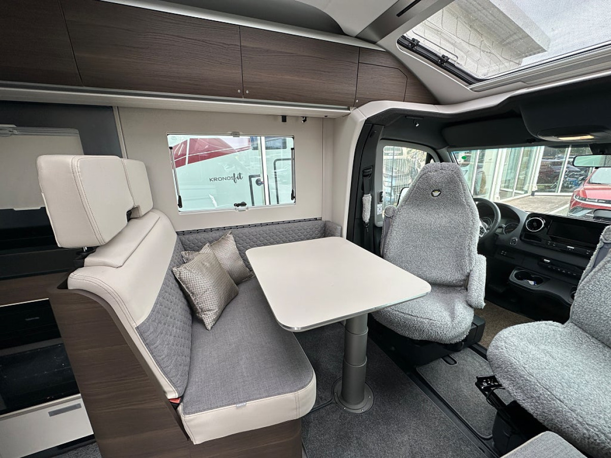Adria 670SL Mercedes Coral Supreme 9G-Tronic Automat 170Hk 275 Mil, bild 10 av 36