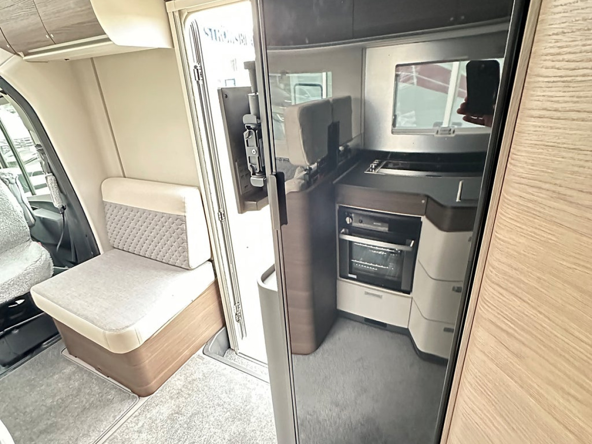 Adria 670SL Mercedes Coral Supreme 9G-Tronic Automat 170Hk 275 Mil, bild 21 av 36