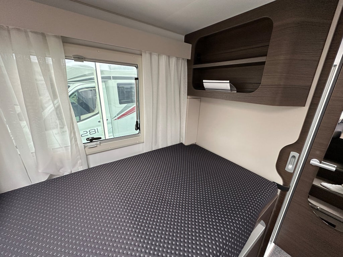 Adria 670SL Mercedes Coral Supreme 9G-Tronic Automat 170Hk 275 Mil, bild 33 av 36
