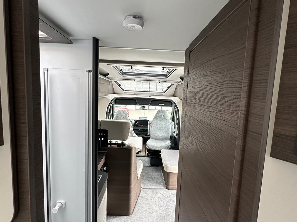 Adria 670SL Mercedes Coral Supreme 9G-Tronic Automat 170Hk 275 Mil, bild 34 av 36