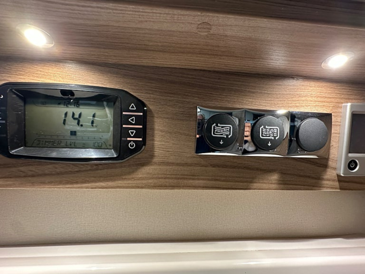 Swift 794EB Automat Alde Bodels Ac Stort garage, bild 13 av 15