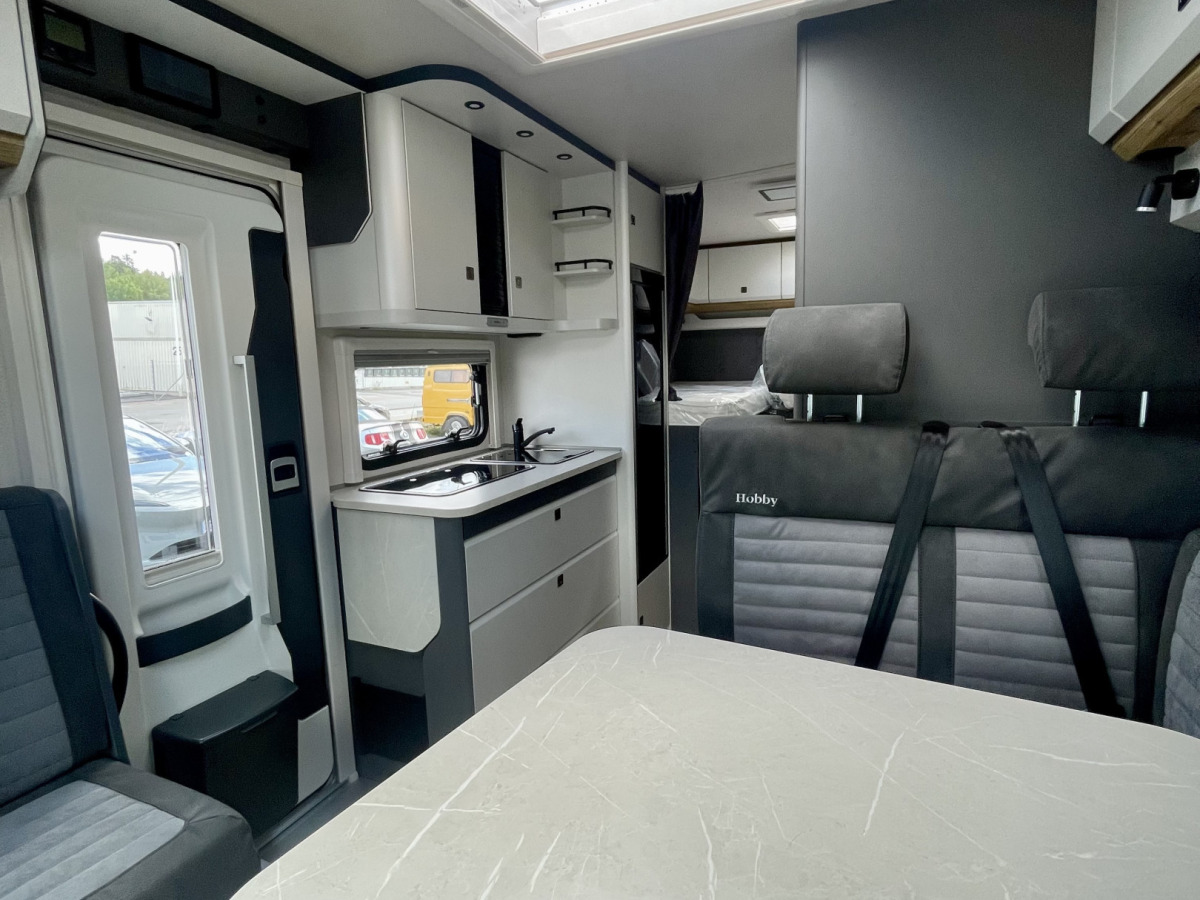 Hobby Prestige T 710 GE - SverigepaketSafetypaket - SPARA 54 000 kr på Elmia-kampanj, bild 7 av 17