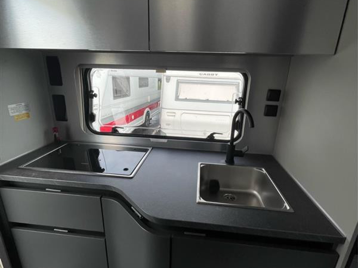 Adria ACTION SPORTS 391 LH / Smidig vagn perfekt för två /, bild 6 av 15