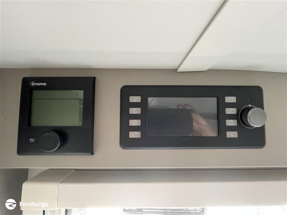Adria ACTION SPORTS 391 LH / Smidig vagn perfekt för två /, bild 15 av 15