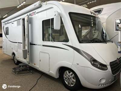 Pilote I 740 C / Alde / AC bodel / Perfekt bil för 4 redo för nya resor /