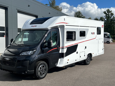 Pilote P740 FGJ Höga Långbäddar