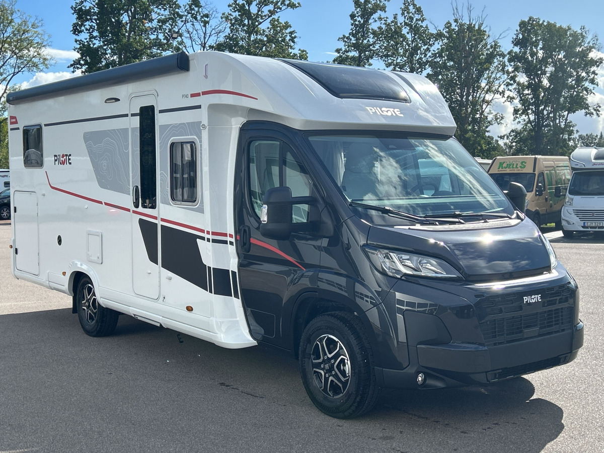 Pilote P740 FGJ Höga Långbäddar, bild 2 av 30