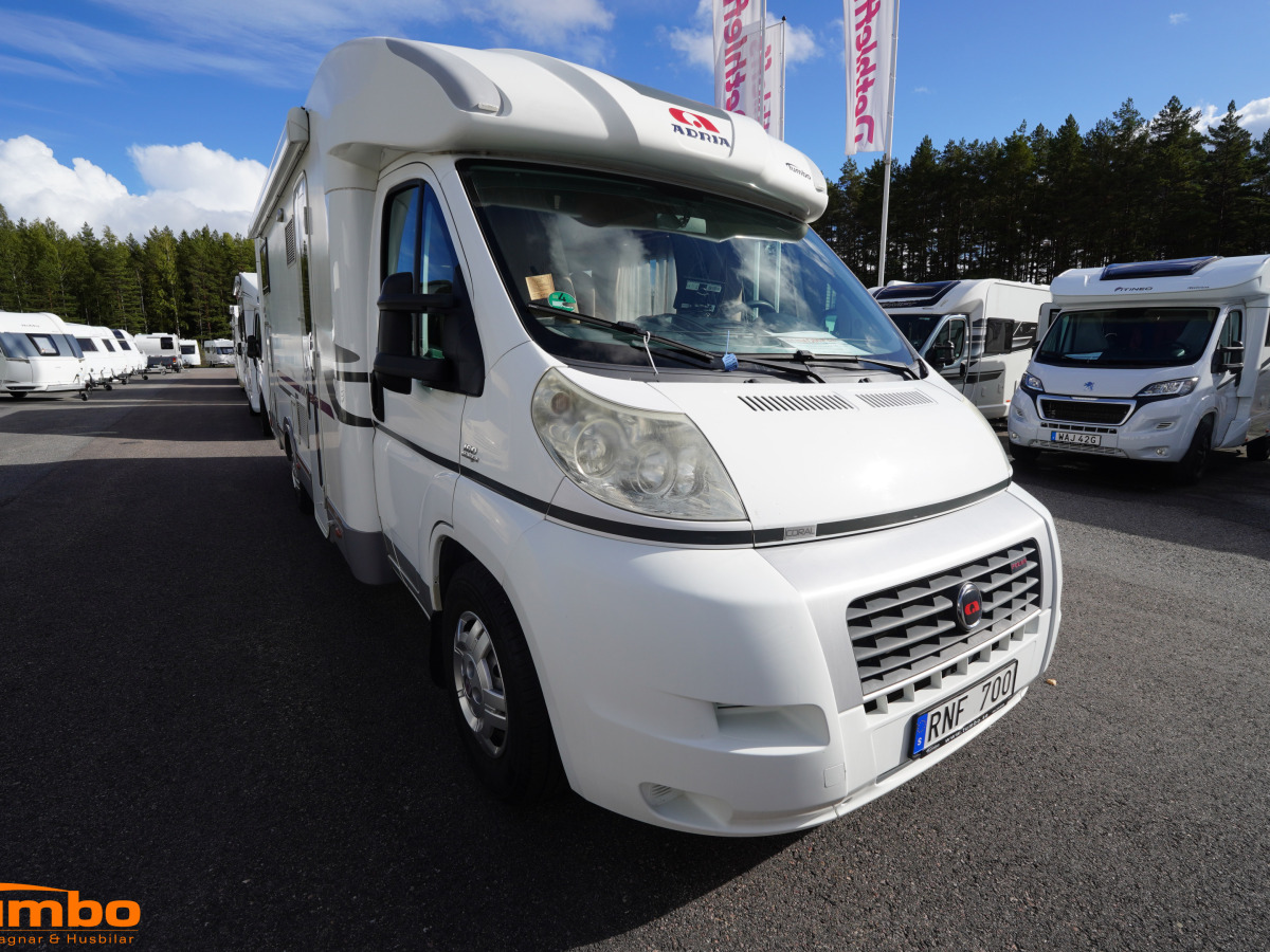 Adria CORAL S 670SL 158hk Kamkedja, bild 1 av 23