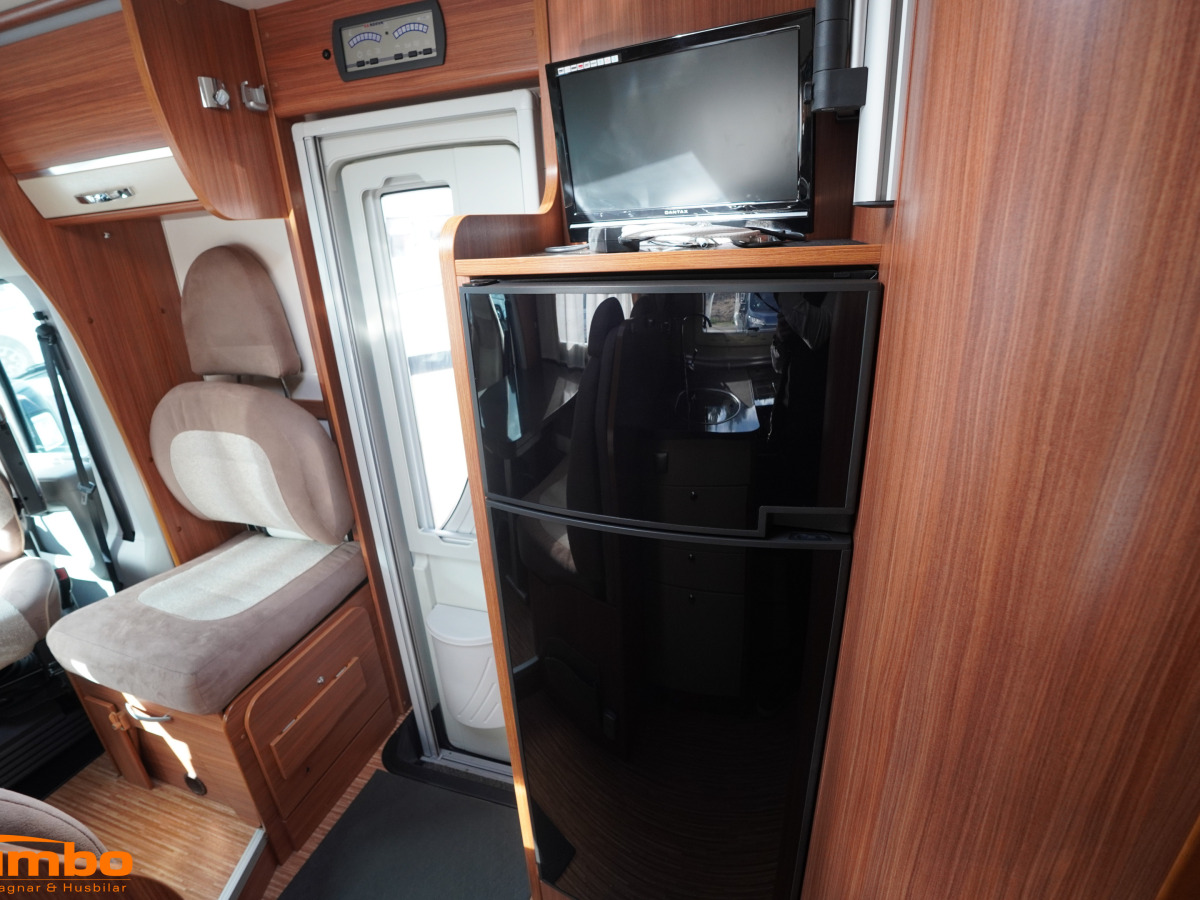 Adria CORAL S 670SL 158hk Kamkedja, bild 8 av 23