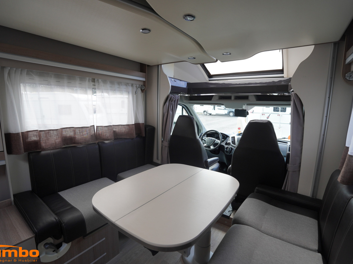 Chausson 630 FLASH Dieselvärmare 170hk Solcell, bild 2 av 20