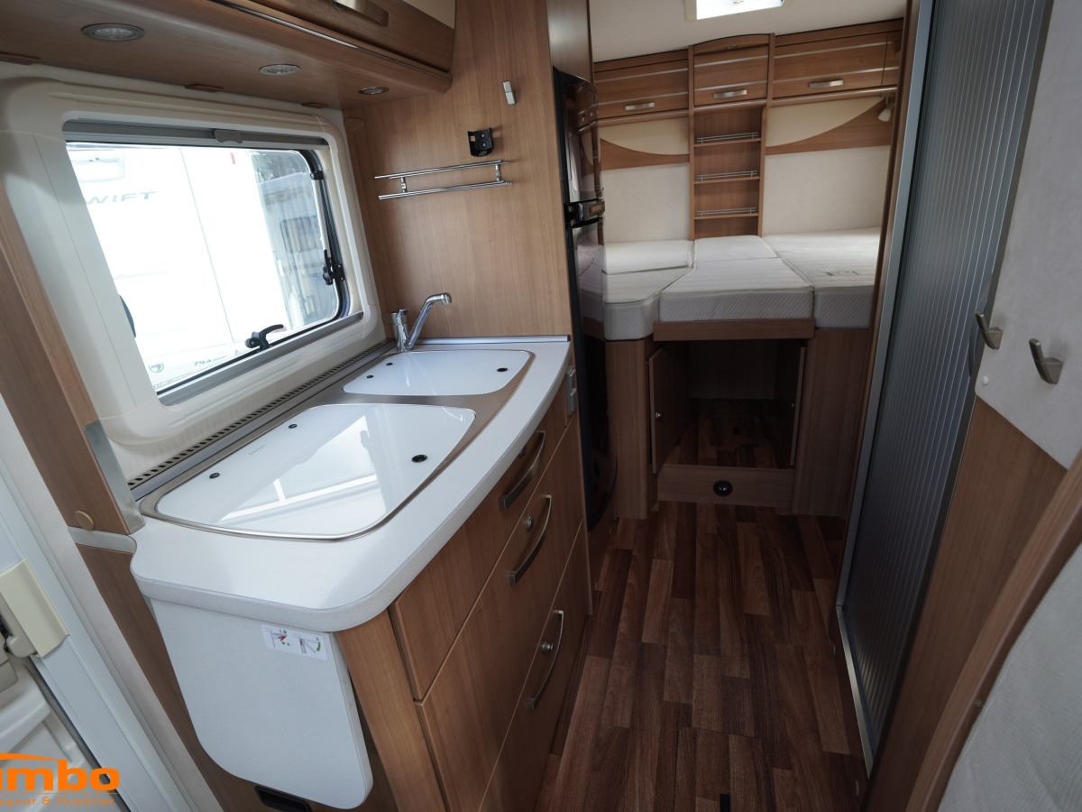 Hymer Exisis-I, EX 674, 2xAC, bild 7 av 20