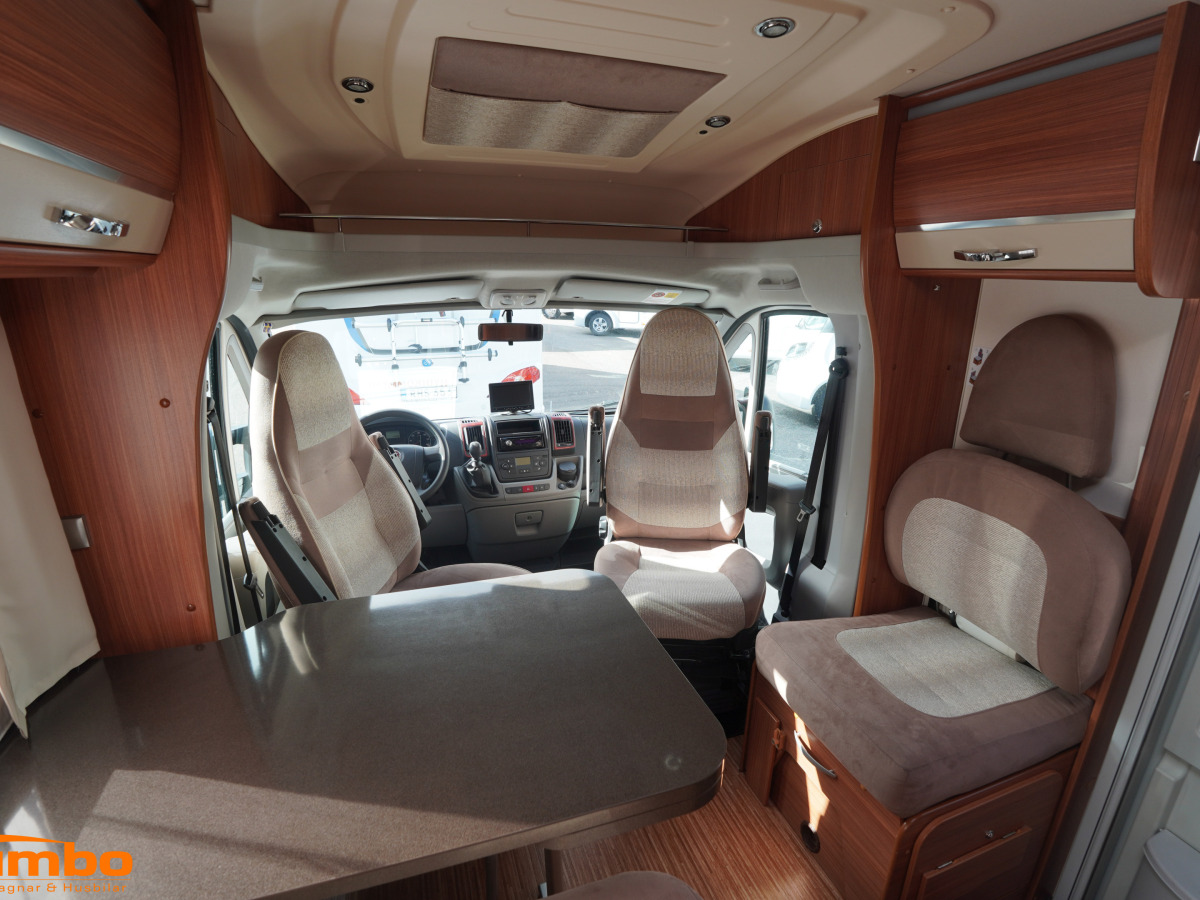 Adria CORAL S 670SL 158hk Kamkedja, bild 5 av 23