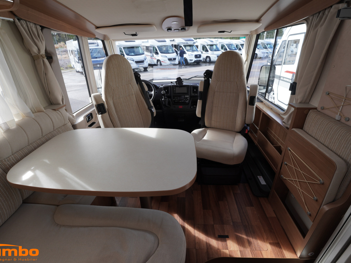 Hymer Exisis-I, EX 674, 2xAC, bild 3 av 20