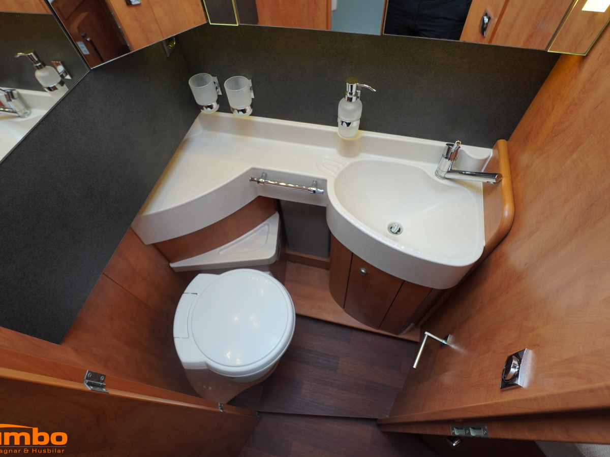 Carthago CHIC C-LINE XL 5.5 LE Automat Drag Solcell, bild 15 av 24