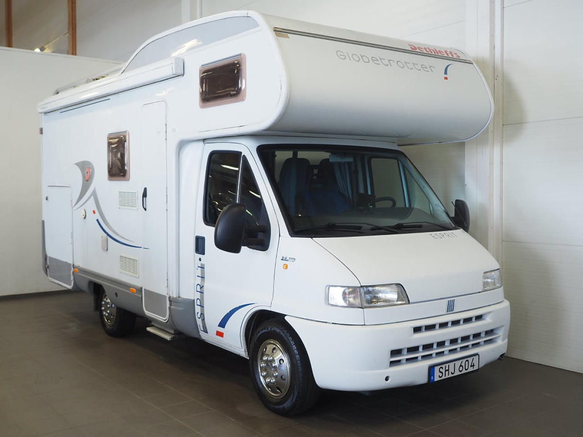Dethleffs A 5881 GDS-bil I ALDE I B-körkort I 6 Bälten Stora motorn, bild 1 av 16