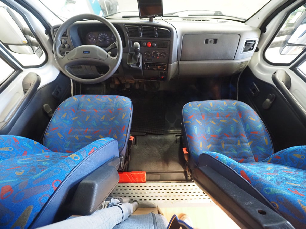 Dethleffs A 5881 GDS-bil I ALDE I B-körkort I 6 Bälten Stora motorn, bild 12 av 16