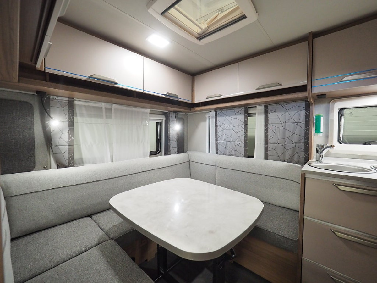 Knaus Sport 450 FU Mässerbjudande 1706-/mån I Design-Paket, bild 8 av 20