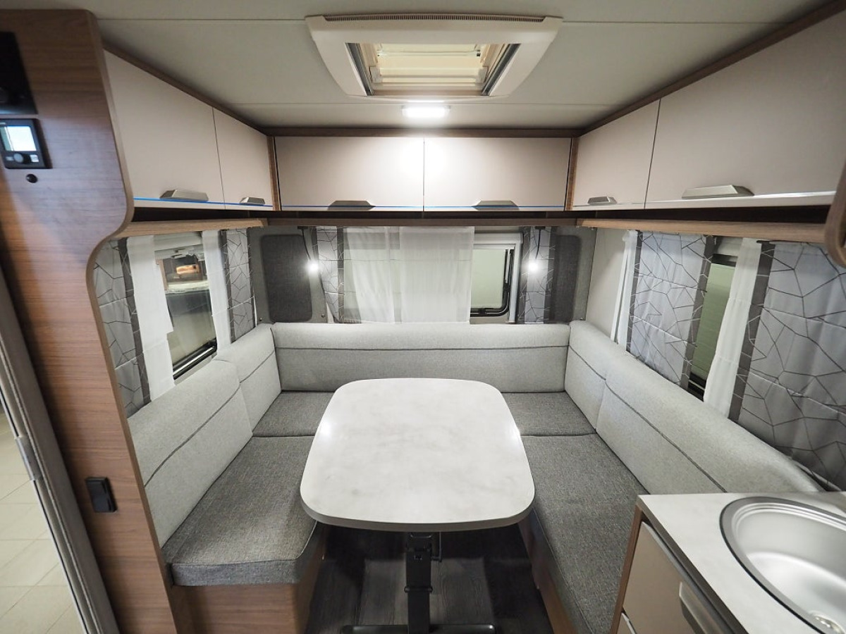 Knaus Sport 450 FU Mässerbjudande 1706-/mån I Design-Paket, bild 9 av 20