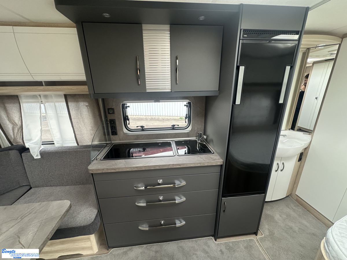 Hobby 460 UFe De Luxe NYHET 2027, bild 8 av 14