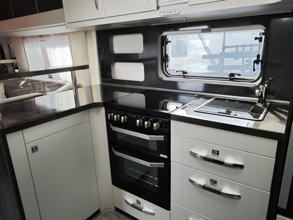 Hobby 620 CL Prestige NYHET KUNDSÅLD FINNS FÖR VISNING, bild 8 av 15