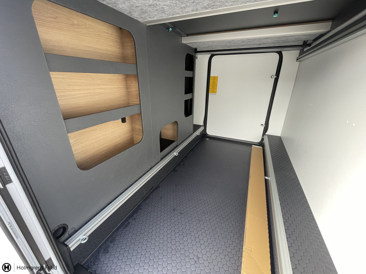 Adria CORAL SELECT 670 SL TRUMA DIESEL SUNROOF LÅNGBÄDDAR, bild 27 av 29