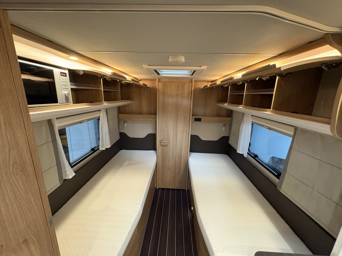 Knaus Sky TI Platinum Selection 700 MEB TOA BAK, bild 13 av 17