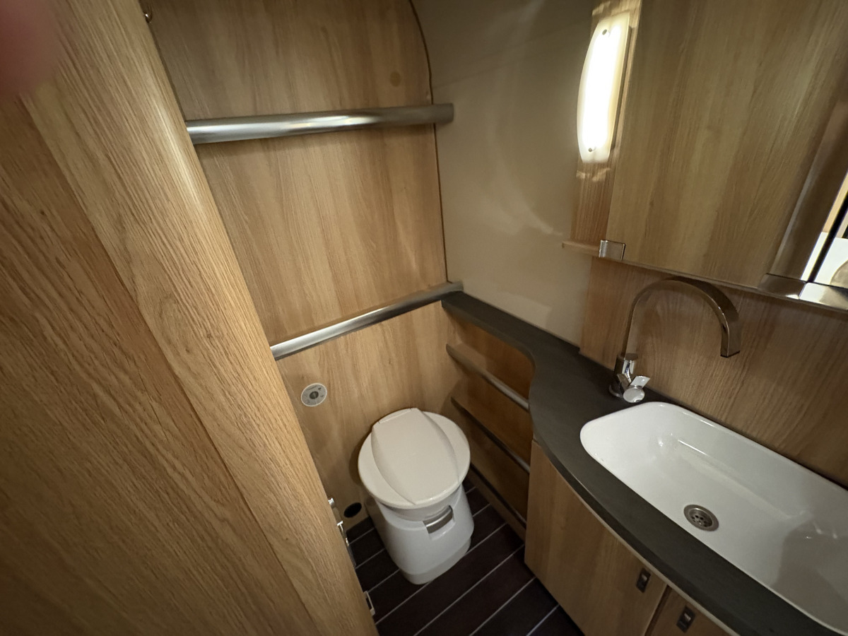 Knaus Sky TI Platinum Selection 700 MEB TOA BAK, bild 14 av 17