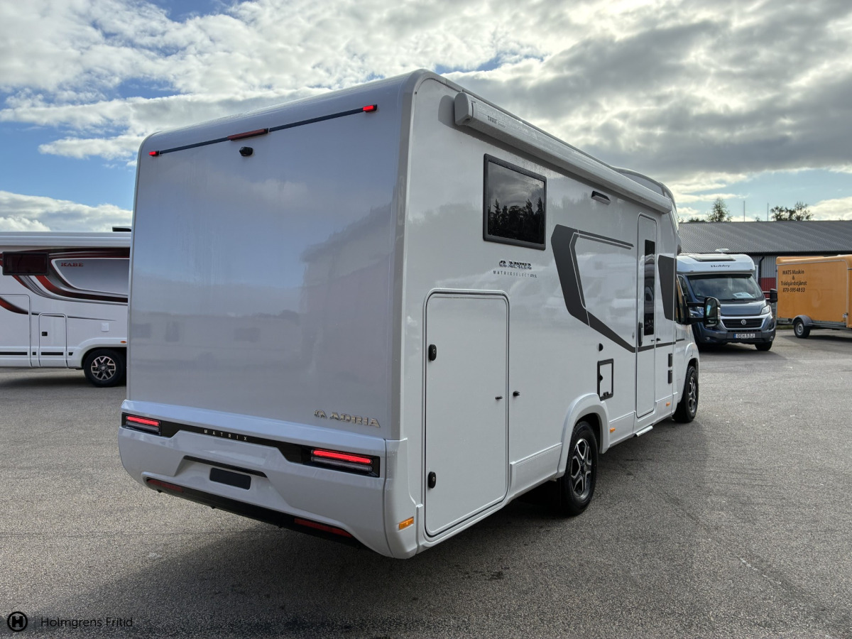 Adria MATRIX SELECT 670 SL - 5 bältade platser, bild 5 av 15