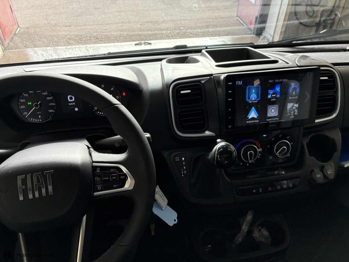 Adria MATRIX SELECT 670 SL - 5 bältade platser, bild 6 av 15