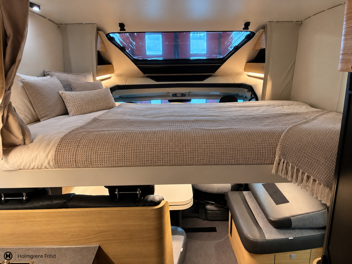 Adria MATRIX SELECT 670 SL - 5 bältade platser, bild 10 av 15