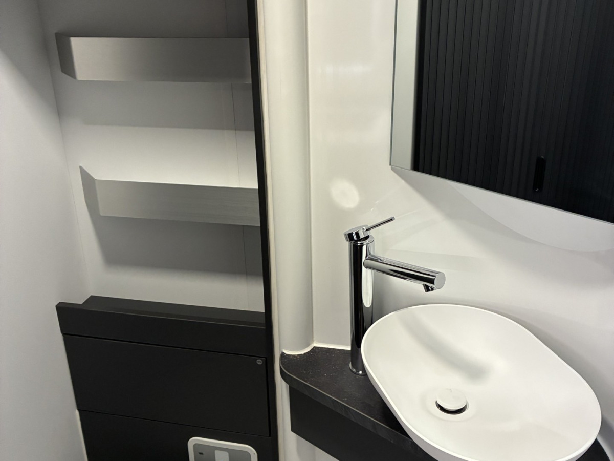 Adria COMPACT SUPREME DL, bild 11 av 16