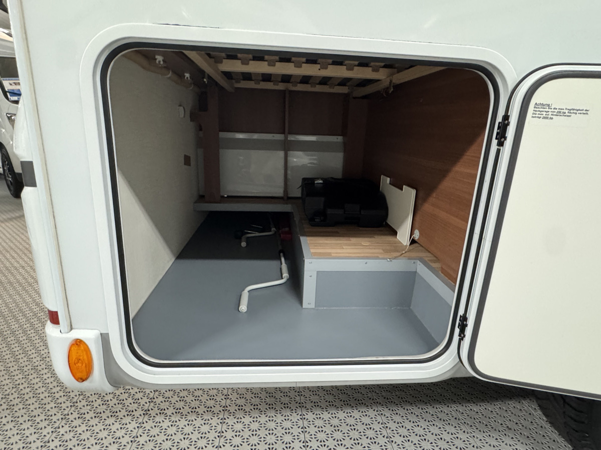 LMC I615 Explorer Sport, bild 14 av 14