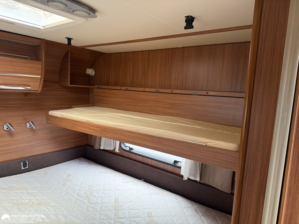 Adria ALPINA 563UK *BARNKAMMARE*, bild 24 av 24