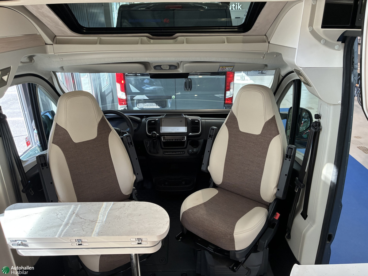 Eura Mobil VAN 635 EB, bild 9 av 11