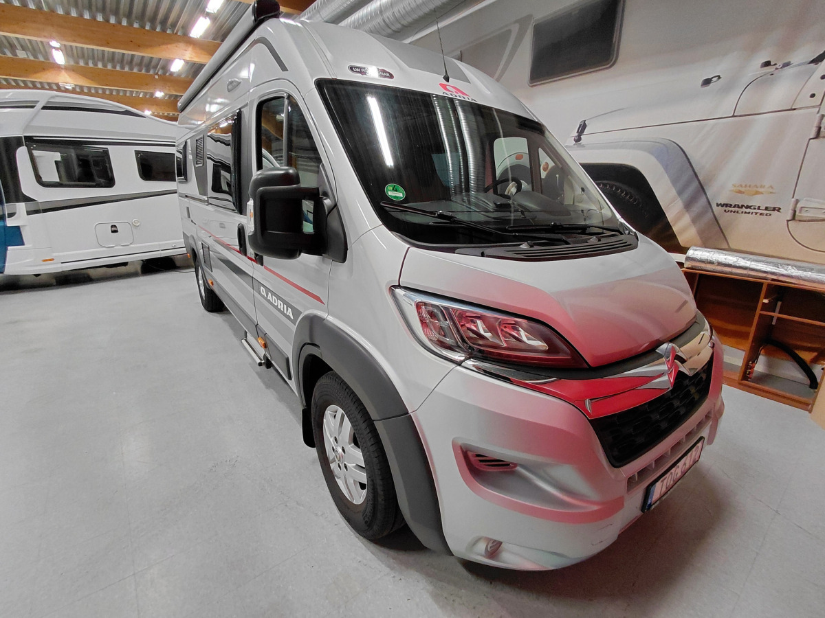 Adria TWIN 640 SLX, bild 1 av 10