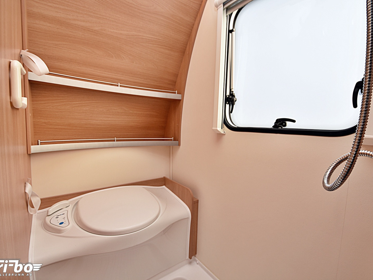 Knaus 590 FUS Sudwind Silver Selection ,Dubbelbädd, bild 24 av 29