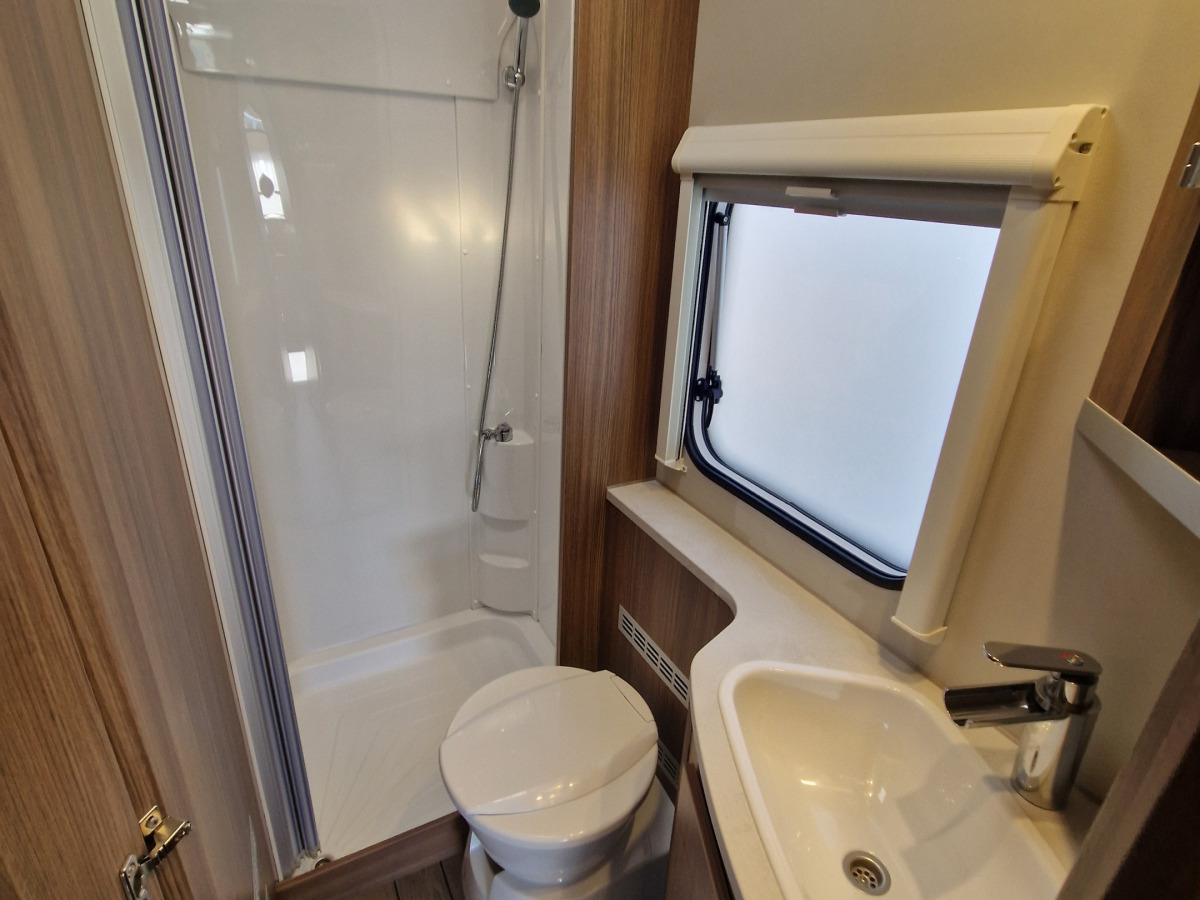 Knaus Scandinavian Selection 650 UDF, bild 8 av 8